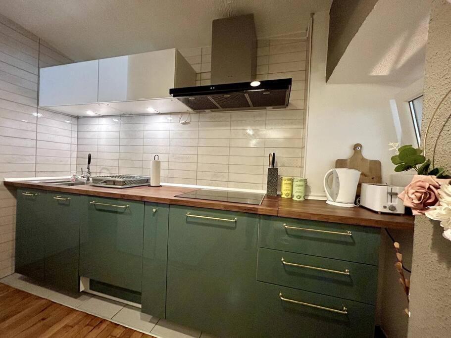 Charming Appartment 3-Min Walk To Old Town - Free Parking 卢布尔雅那 外观 照片